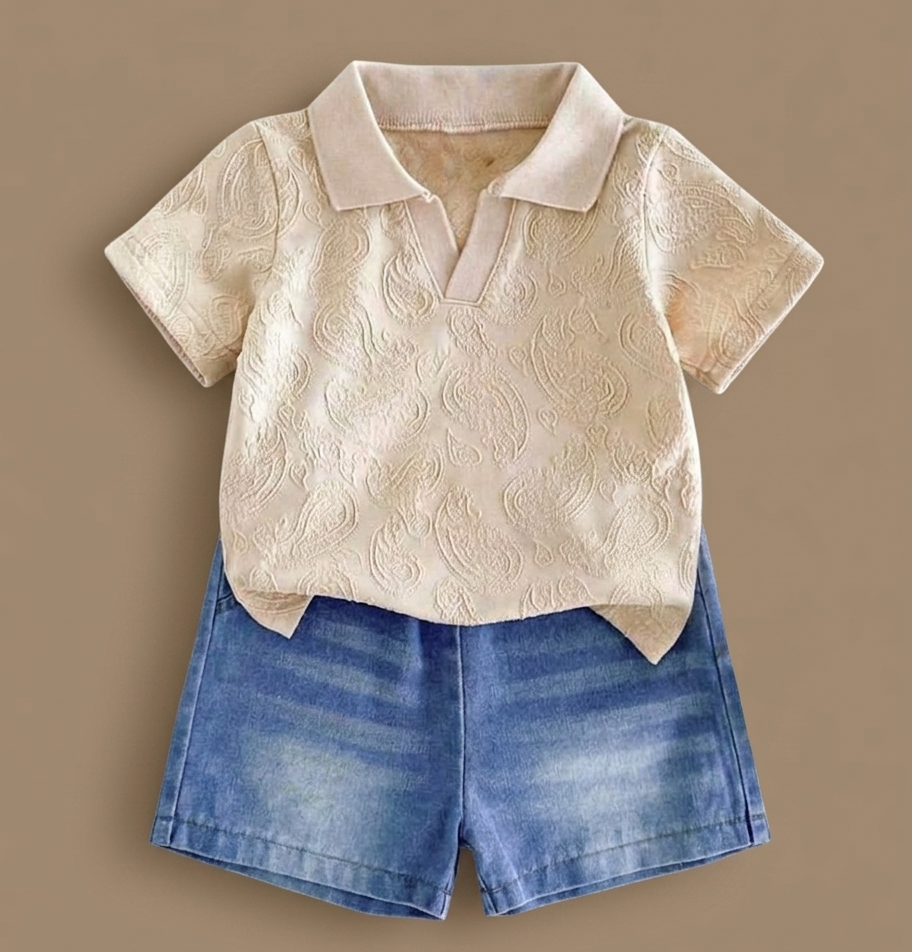 3D tshirt with Denim Shorts