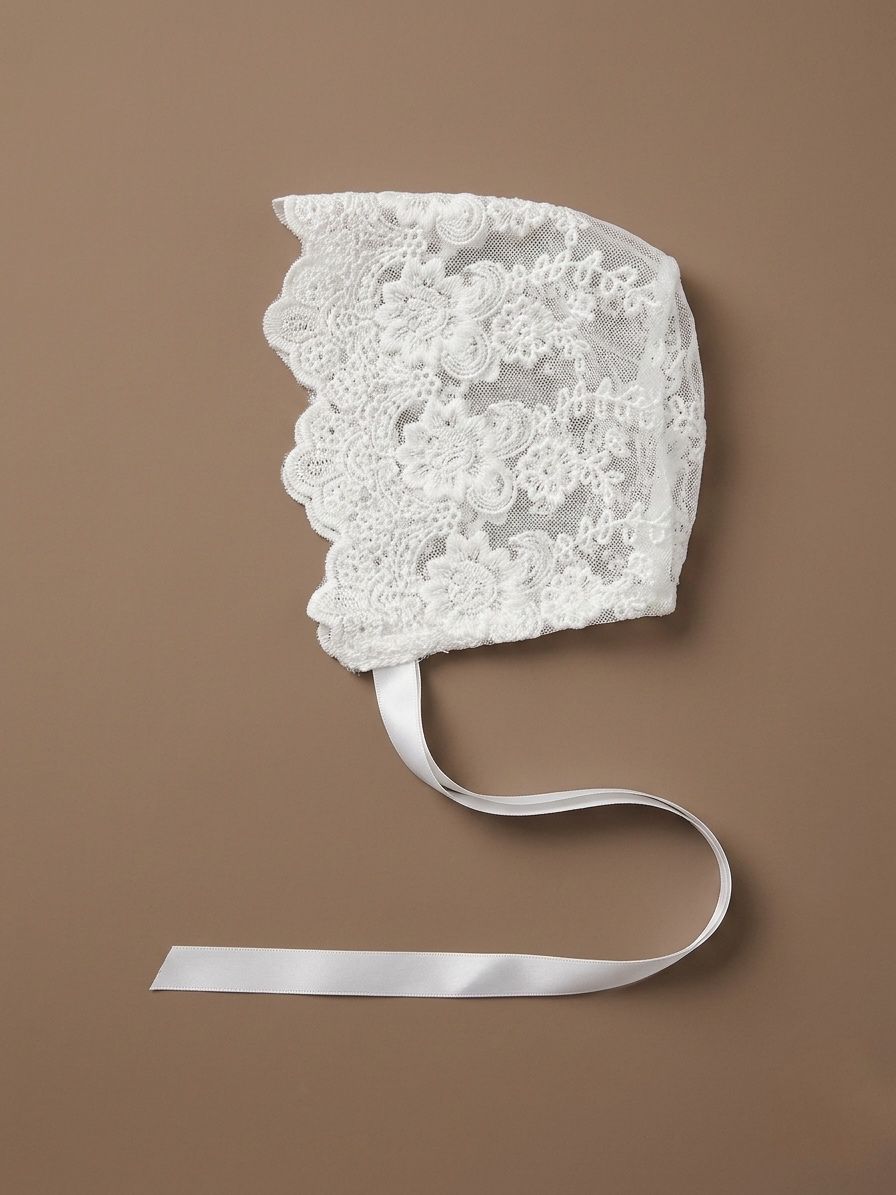 Vintage White Floral Bonnet